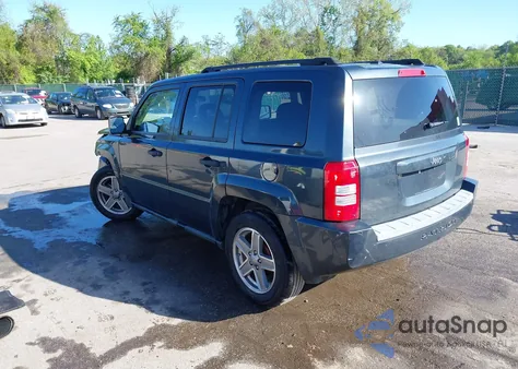 2008 Jeep Patriot Sport из США, поврежденный, VIN 1J8FT28WX8D519480